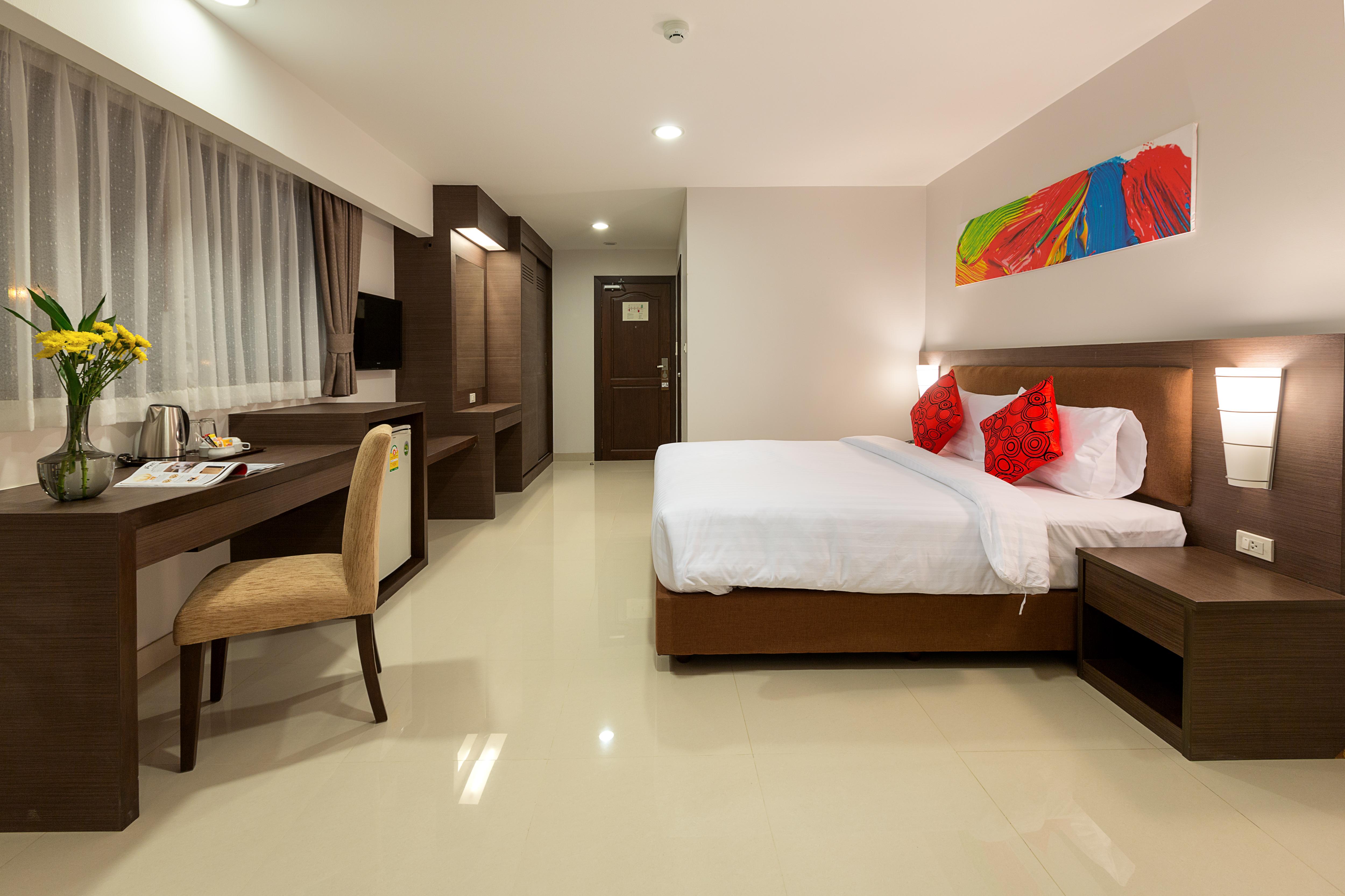 Riche Hua Hin Hotel - Sha Plus Luaran gambar