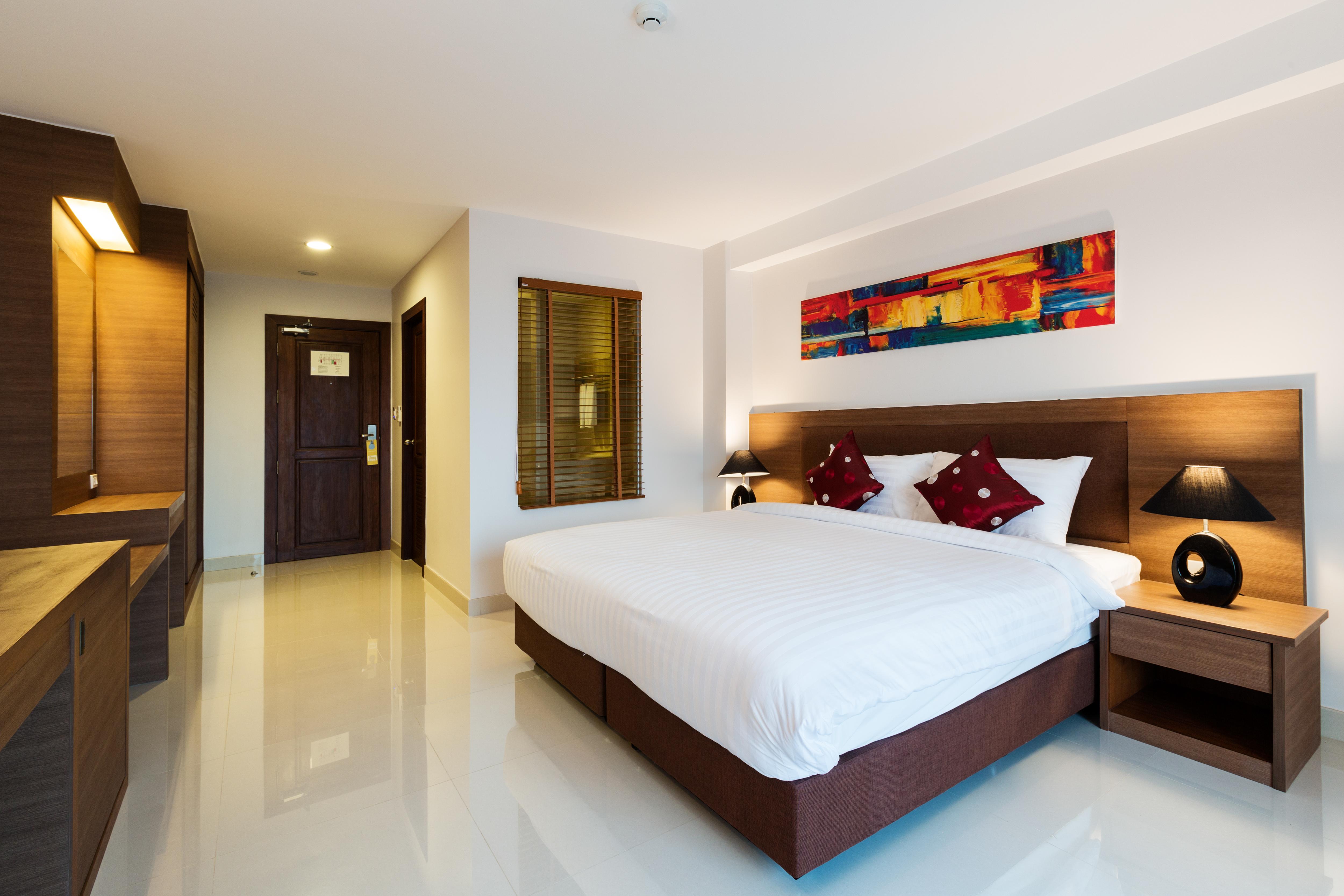 Riche Hua Hin Hotel - Sha Plus Luaran gambar