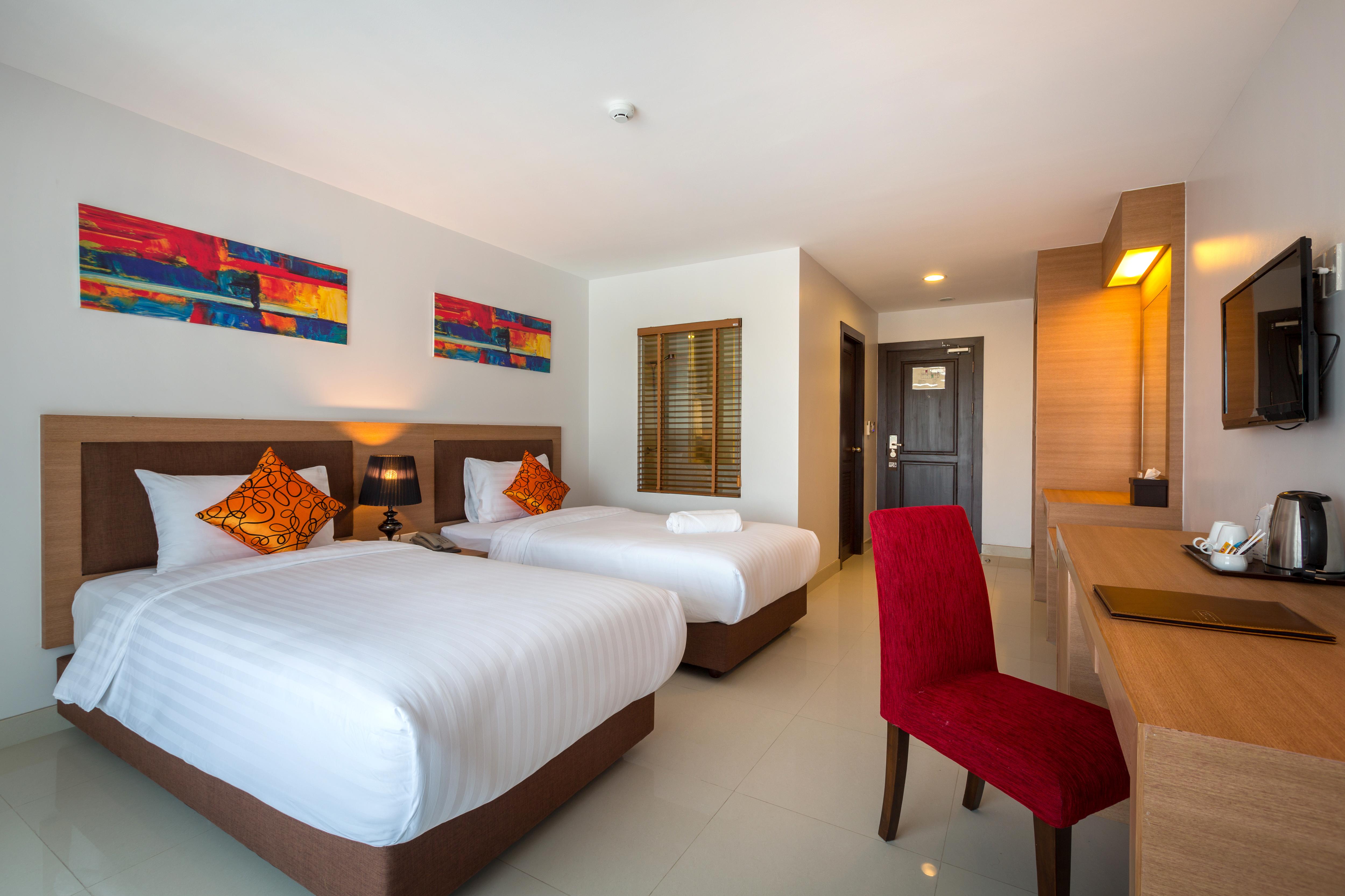 Riche Hua Hin Hotel - Sha Plus Luaran gambar