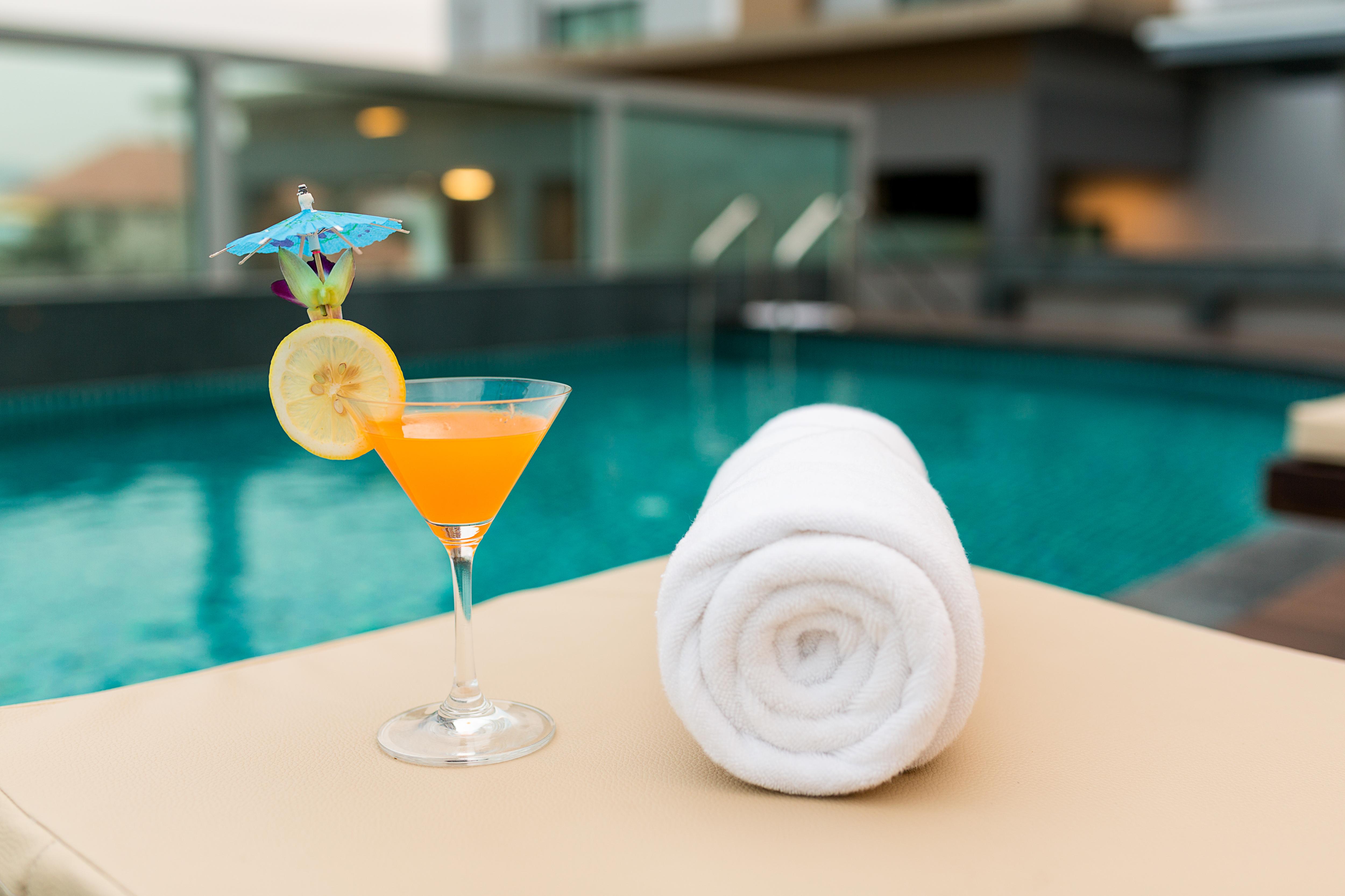 Riche Hua Hin Hotel - Sha Plus Luaran gambar