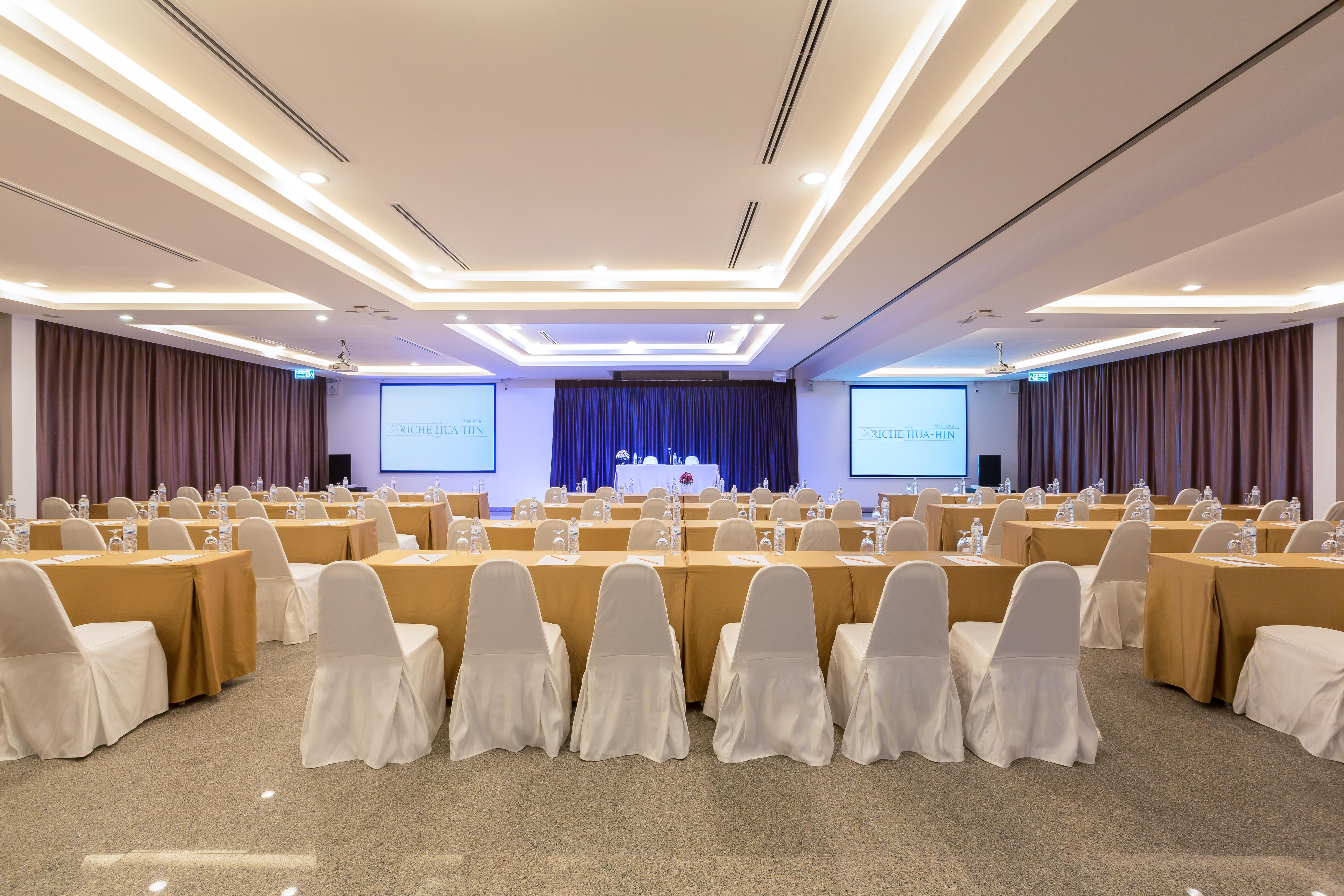 Riche Hua Hin Hotel - Sha Plus Luaran gambar