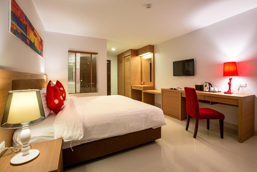 Riche Hua Hin Hotel - Sha Plus Luaran gambar