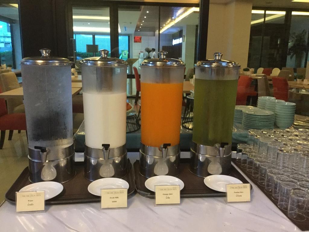 Riche Hua Hin Hotel - Sha Plus Luaran gambar